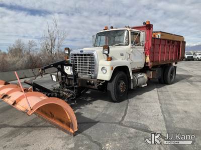 1985 Ford L9000 Dump Truck