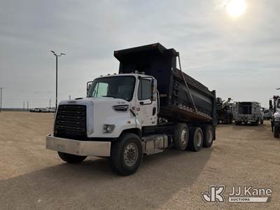 2016 Freightliner 108SD T/A Dump Truck