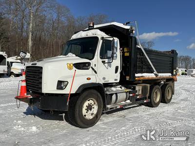 2016 Freightliner 114SD T/A Dump Truck