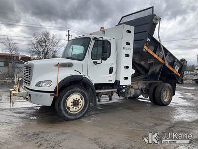 2016 Freightliner 114SD Dump Truck