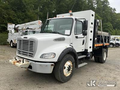 2016 Freightliner 114SD Dump Truck