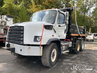 2016 Freightliner 114SD T/A Dump Truck