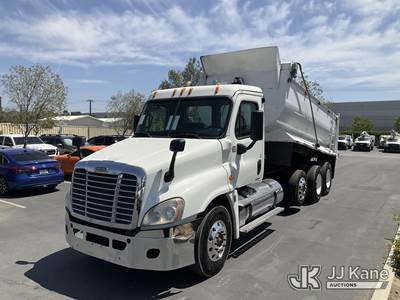 2012 Freightliner Cascadia 125 T/A Dump Truck