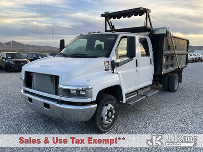 2006 GMC C5500 Crew-Cab Dump Truck