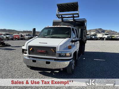 2007 GMC C5500 Crew-Cab Dump Truck