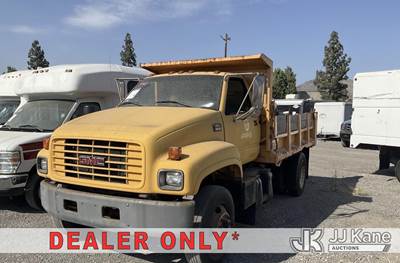 2001 GMC C6500 Dump Truck