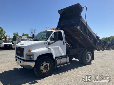 2006 GMC C7500 Dump Truck