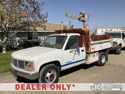 1990 GMC Sierra C/K 3500 Reg. Cab 8-ft. Bed Dump Truck