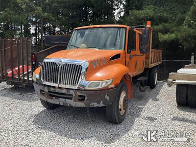 2007 International 4300 Crew-Cab Dump Truck
