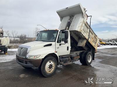 2004 International 4400 Dump Truck