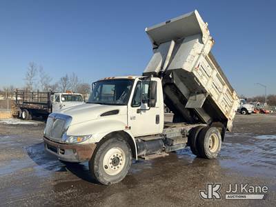 2004 International 4400 Dump Truck