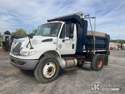 2014 International 4400 Dump Truck
