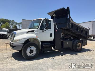2010 International 4400 Dump Truck