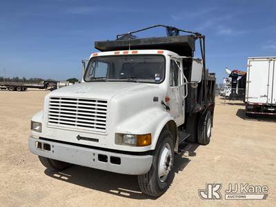 2000 International 4700 Dump Truck