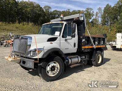 International 7400 Dump Truck