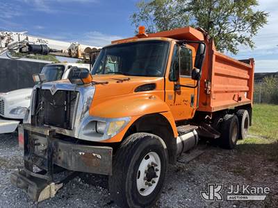International 7400 Dump Truck