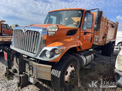 International 7400 Dump Truck
