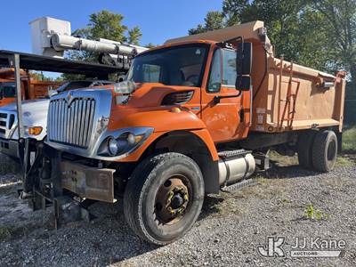 International 7400 Dump Truck