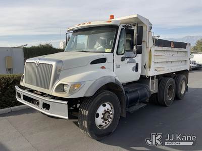 2006 International 7400 T/A Dump Truck