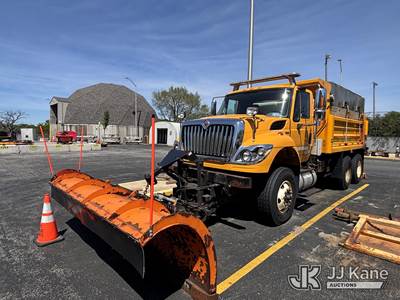 2011 International 7400 T/A Dump Truck