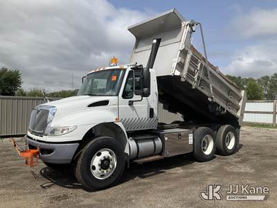 2016 International 7400 T/A Dump Truck
