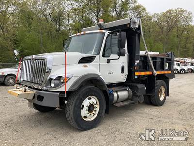 2016 International 7400 Dump Truck