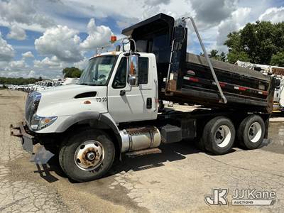 2006 International 7400 T/A Dump Truck