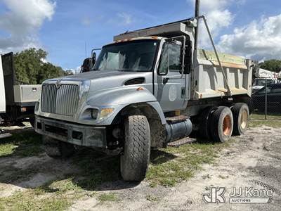 2003 International 7400 T/A Dump Truck