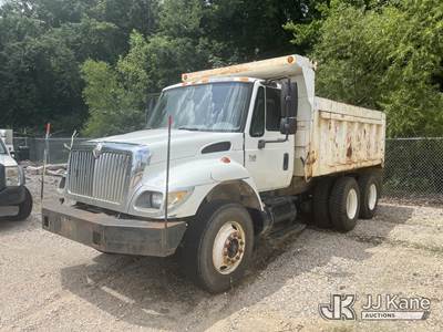 2006 International 7400 Dump Truck