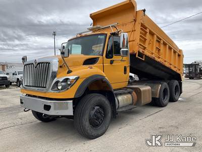 2014 International 7400 T/A Dump Truck