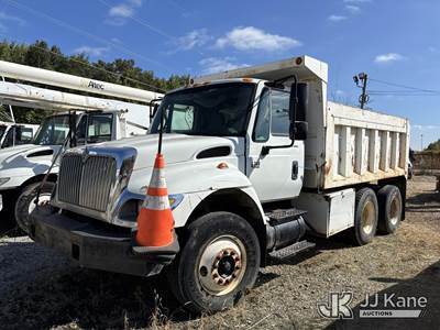 2006 International 7400 Dump Truck