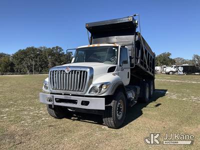 2016 International 7500 T/A Dump Truck