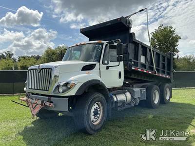 2016 International 7500 T/A Dump Truck
