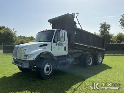2003 International 7500 T/A Dump Truck