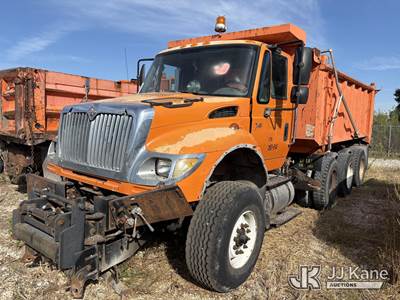 2004 International 7600 Tri-Axle Dump Truck