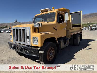 1984 International F2574 Dump Truck