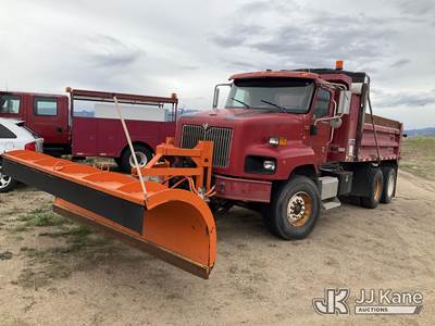 2003 International 5600i T/A Dump Truck