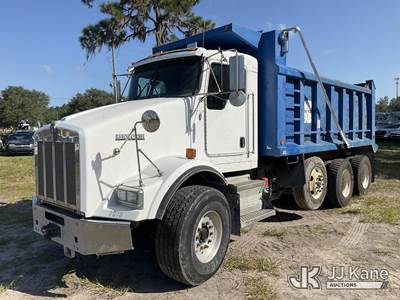 Kenworth T800 Dump Truck