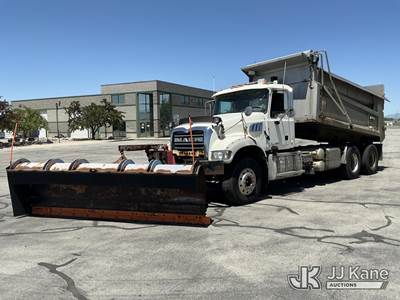 2012 Mack Granite Dump Truck