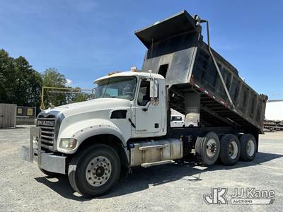 2013 Mack GU713 T/A Dump Truck