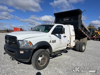 2015 RAM 5500 Regular Cab 2WD DRW Dump Truck