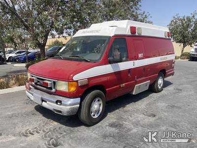 2003 Ford Econoline E-350 Super Duty Extended Ambulance