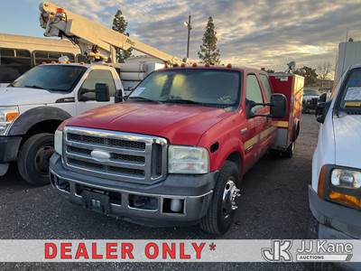 2006 Ford F-350 SD Fire Truck