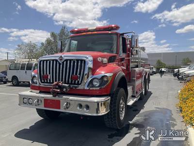2010 International 7600 T/A Spray Truck