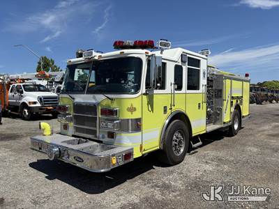 2003 Pierce Model Tilt Cab Fire Truck