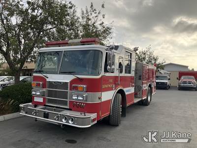 2002 Pierce Model Tilt Cab Fire Truck