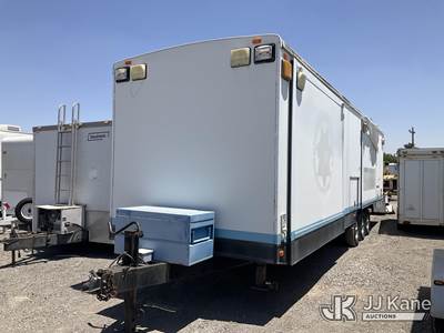 2004 Eagle CCH Enclosed Trailer