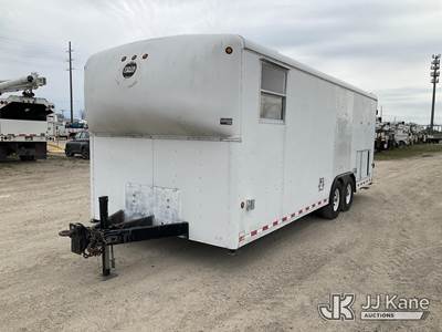 2000 Wells Cargo T/A Enclosed Cargo Trailer
