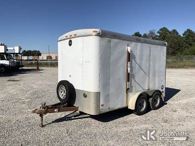 2015 Wells Cargo RF7X122 T/A Enclosed Trailer