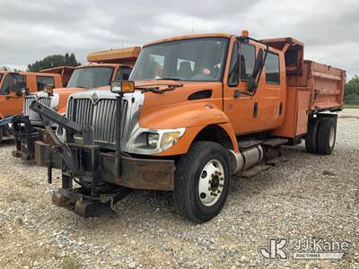 2005 International 7400 Crew-Cab Dump Truck